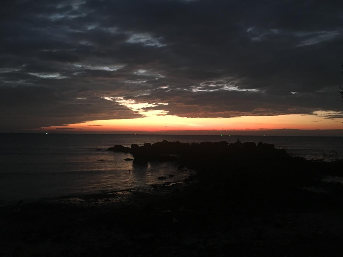 מלון טראט Sleep Soundly By The Sea מראה חיצוני תמונה